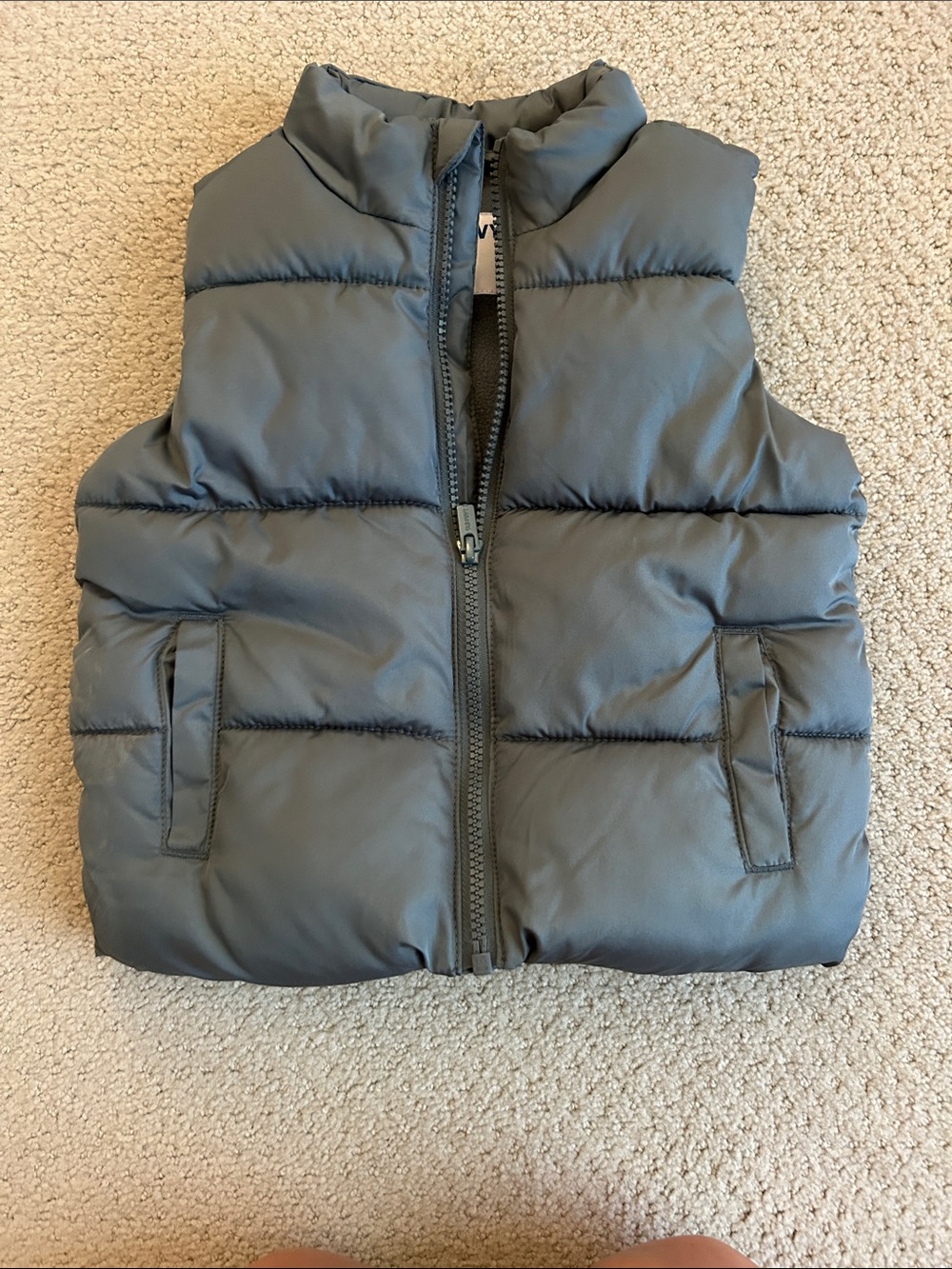 Old Navy Kids Puffer Vest - Gray
